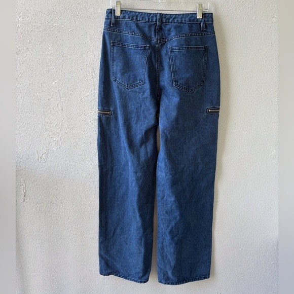 Pretty Little Things Thigh Zip Detail Straight‎ Leg Jeans Size 8 NWT Medium Wash - Picture 4 of 16